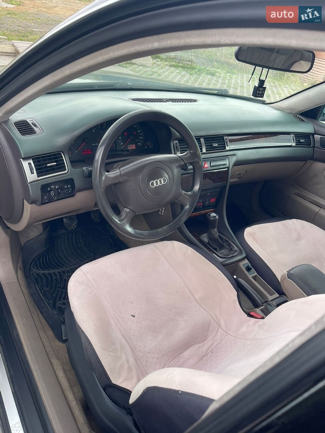 Audi A6 1999 VIN WAUZZZ4BZYN072025 фото оголошення 21 з 29