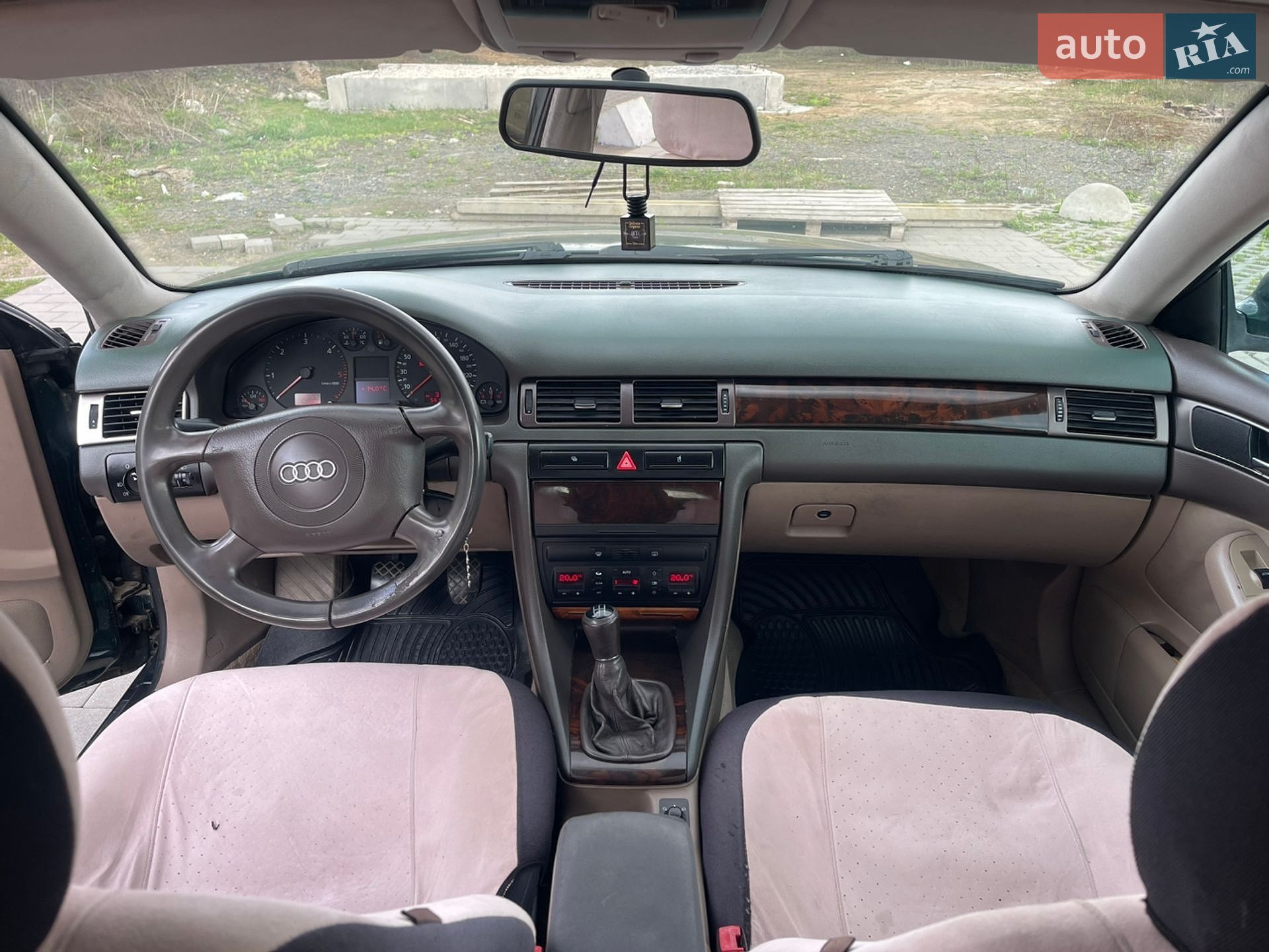Audi A6 1999 VIN WAUZZZ4BZYN072025 фото оголошення 22 з 29