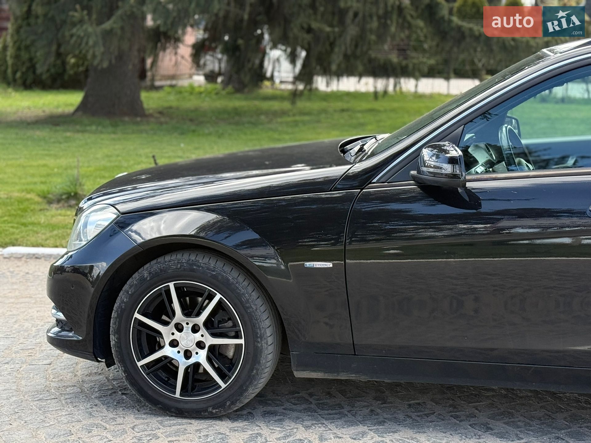 Mercedes-Benz C-Class 2011 VIN WDD2042021F723843 фото оголошення 5 з 19