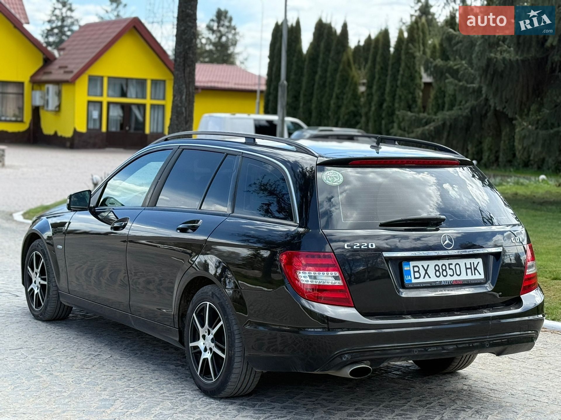 Mercedes-Benz C-Class 2011 VIN WDD2042021F723843 фото оголошення 7 з 19