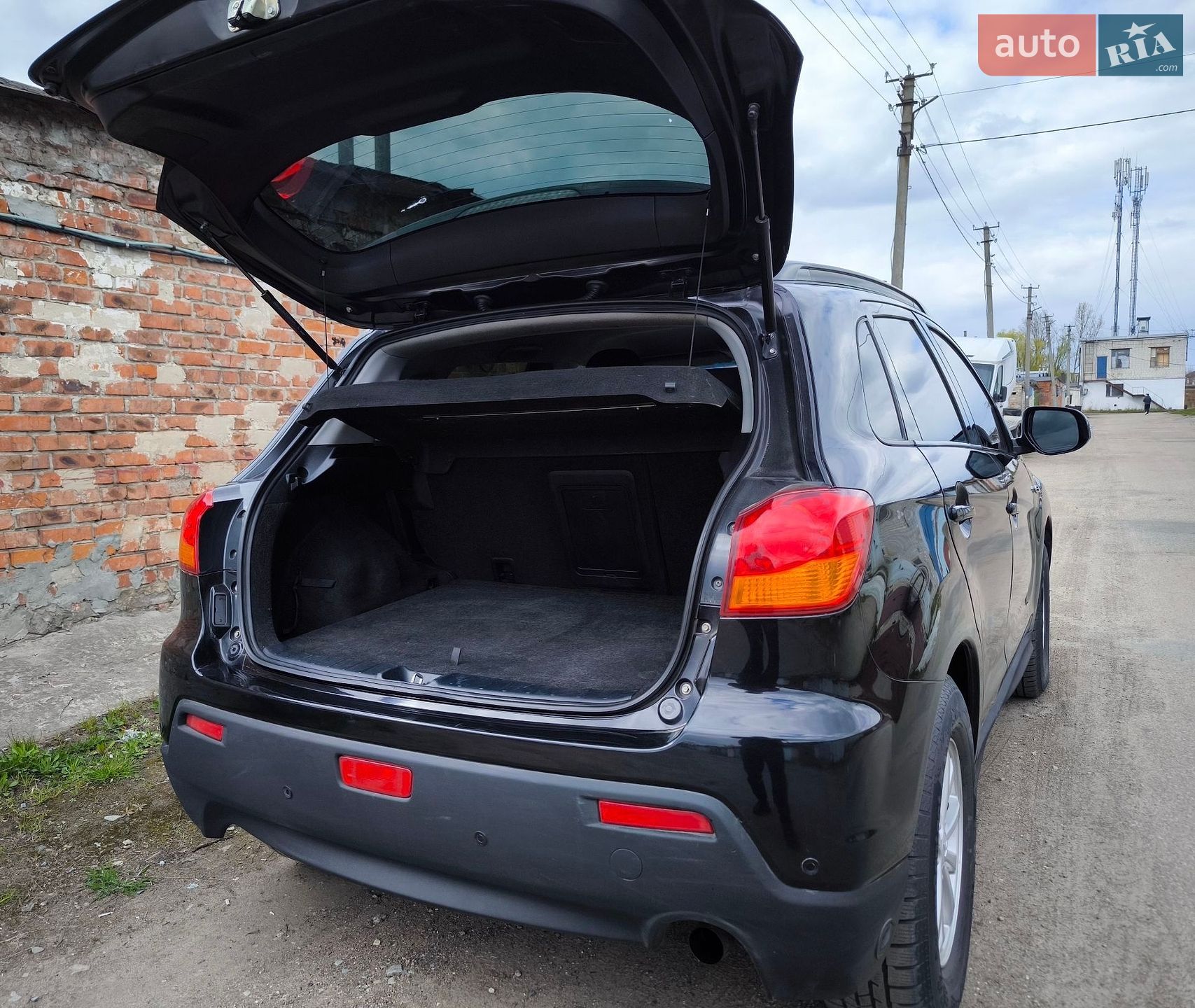 Mitsubishi ASX 2011 VIN JMBXTGA3WBZ007598 фото оголошення 3 з 37