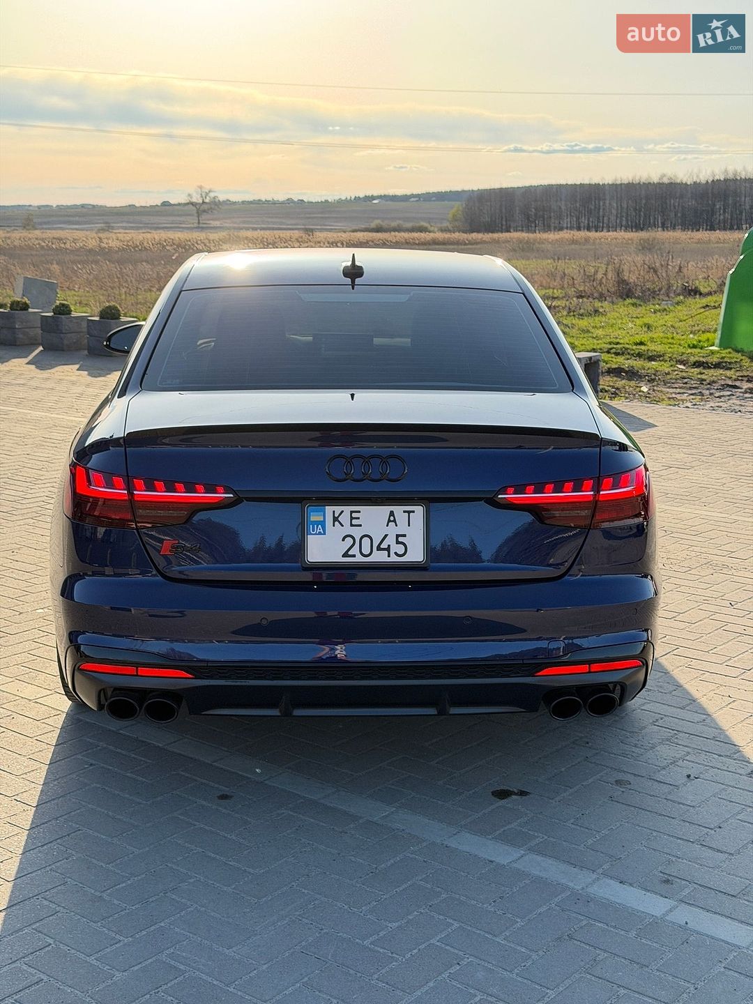 Audi S4 2024 VIN WAUB4AF49RA128772 фото оголошення 5 з 12