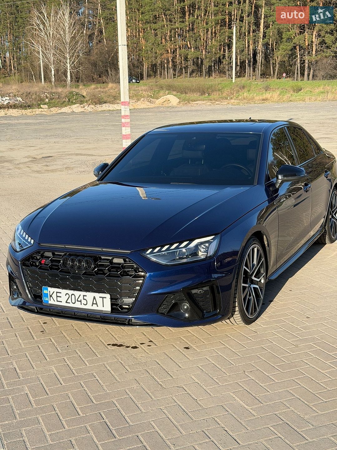Audi S4 2024 VIN WAUB4AF49RA128772 фото оголошення 2 з 12