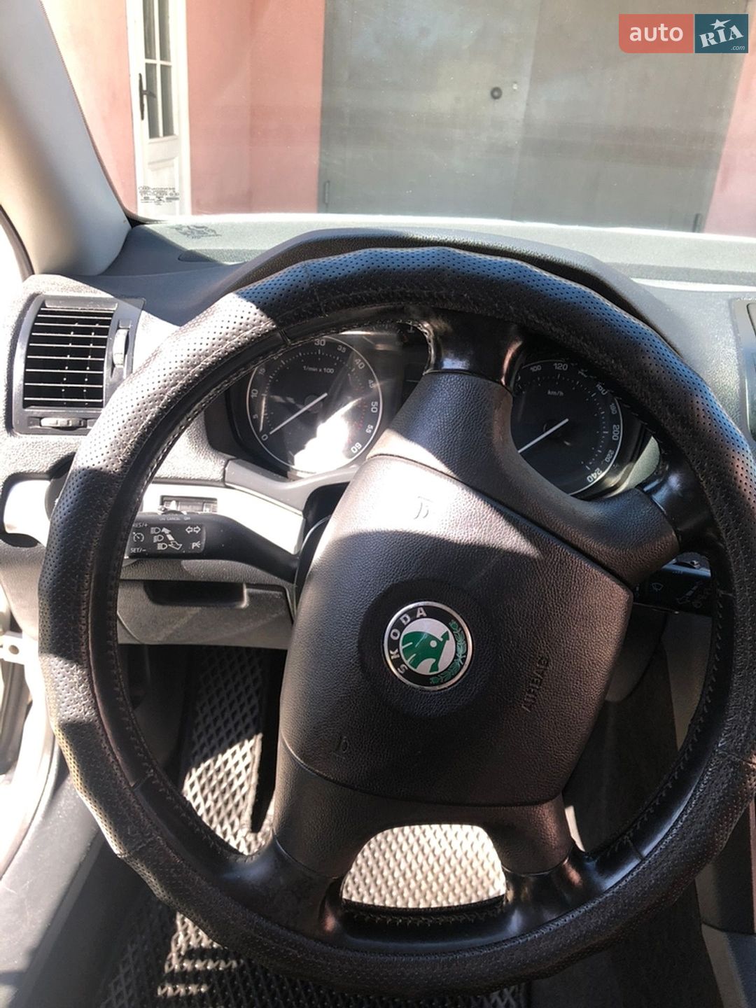 Skoda Octavia 2008 VIN TMBHE21Z682233295 фото оголошення 15 з 16