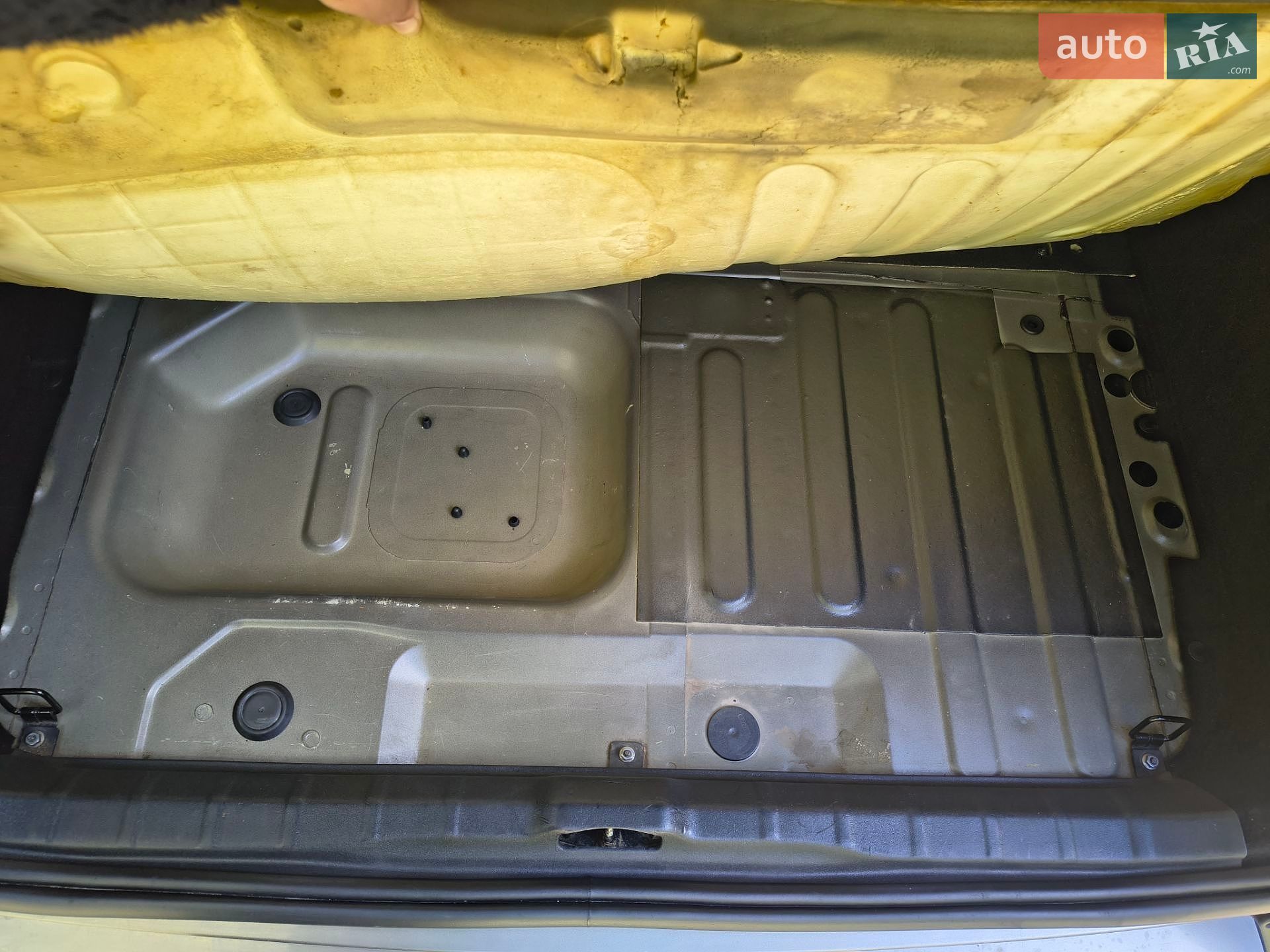 Citroen C4 Picasso 2010 VIN VF7UD9HZHAJ563674 фото оголошення 36 з 49