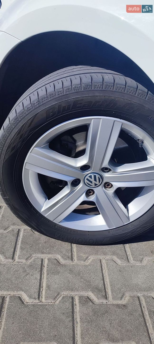Volkswagen Golf 2015 VIN WVWZZZAUZGP536783 фото оголошення 16 з 17