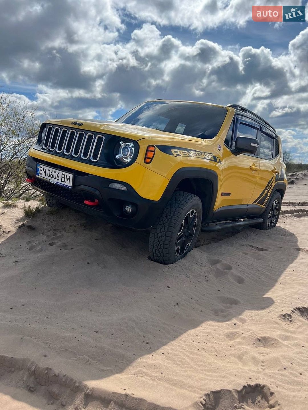 Jeep Renegade 2016 VIN ZACCJBCTXGPE18579 фото оголошення 12 з 27