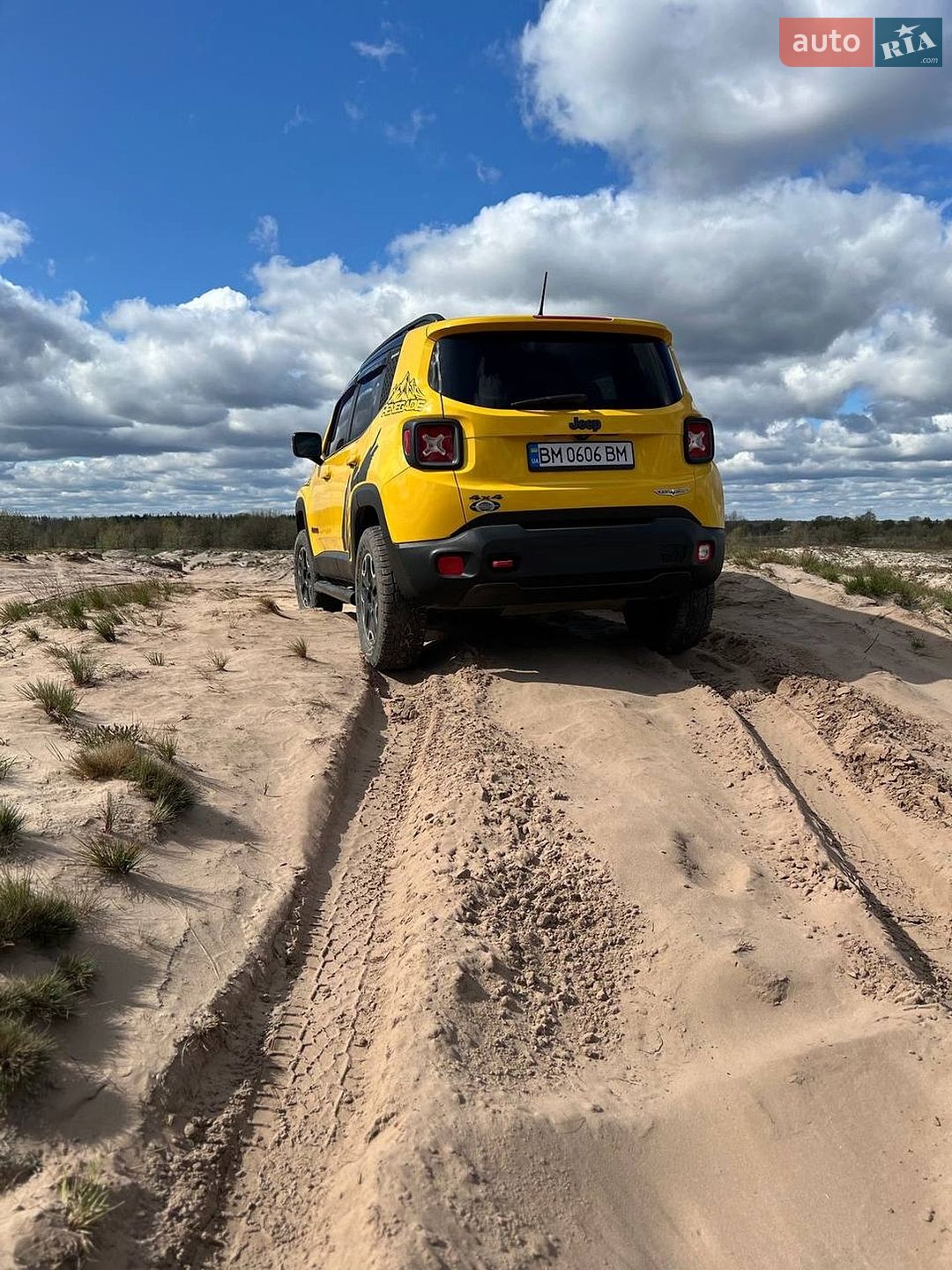 Jeep Renegade 2016 VIN ZACCJBCTXGPE18579 фото оголошення 14 з 27