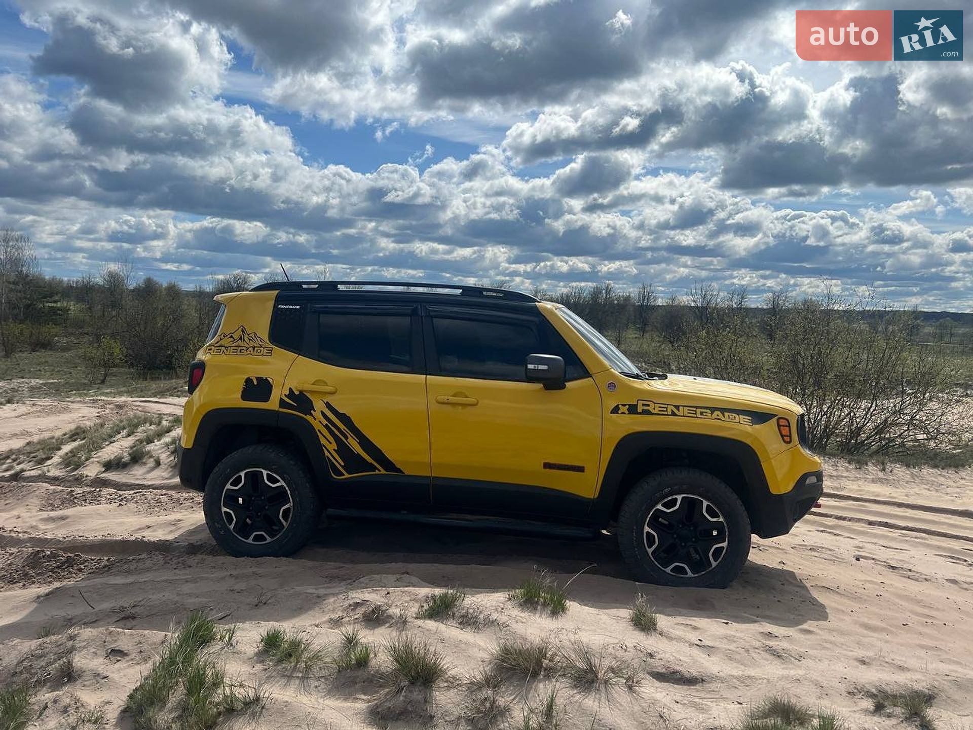 Jeep Renegade 2016 VIN ZACCJBCTXGPE18579 фото оголошення 20 з 27