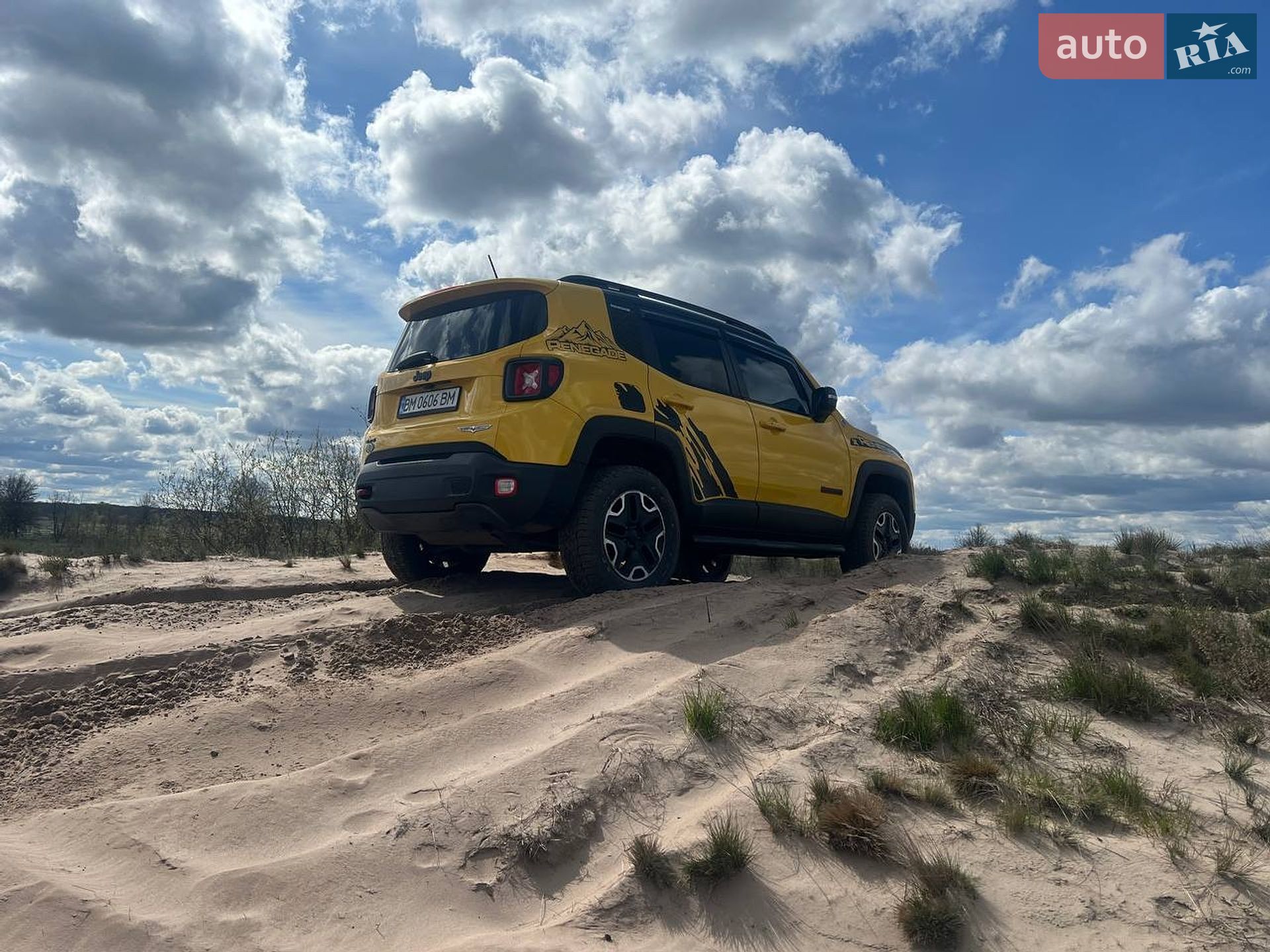 Jeep Renegade 2016 VIN ZACCJBCTXGPE18579 фото оголошення 21 з 27