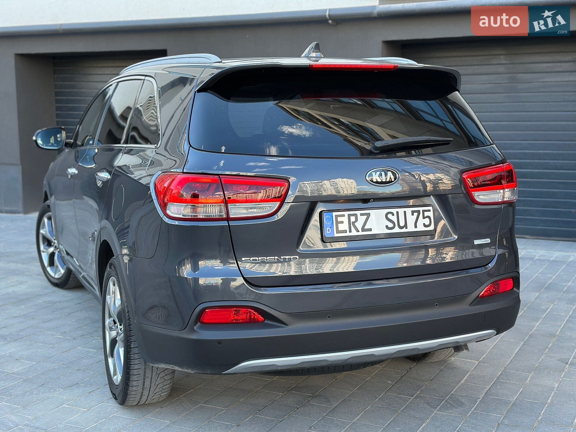 Kia Sorento 2015 VIN KNAPH81BDG5177900 фото оголошення 9 з 36