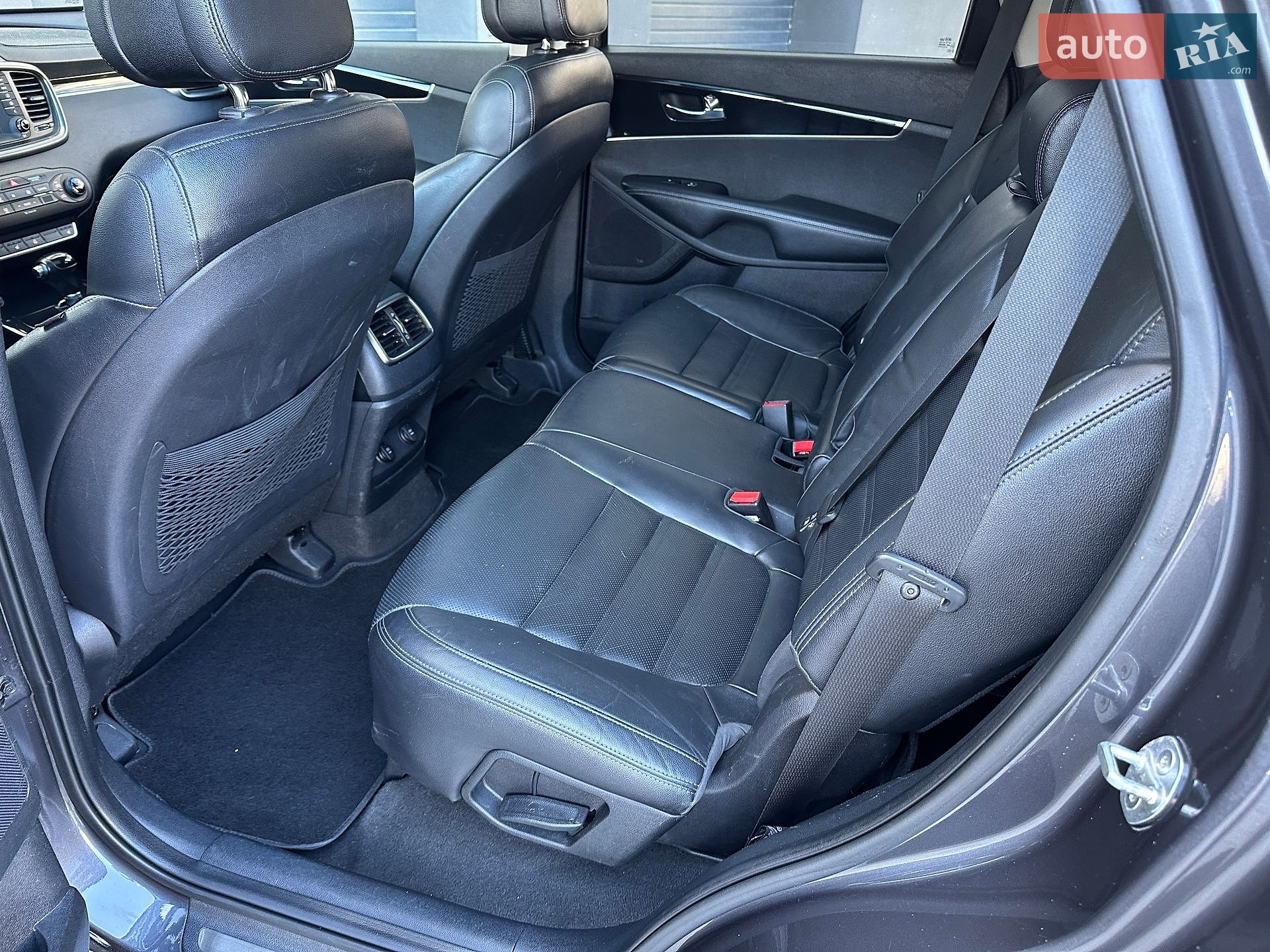 Kia Sorento 2015 VIN KNAPH81BDG5177900 фото оголошення 19 з 36