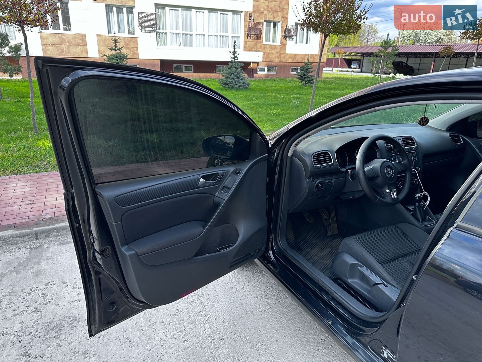 Volkswagen Golf 2009 VIN WVWZZZ1KZ9W508252 фото оголошення 4 з 25