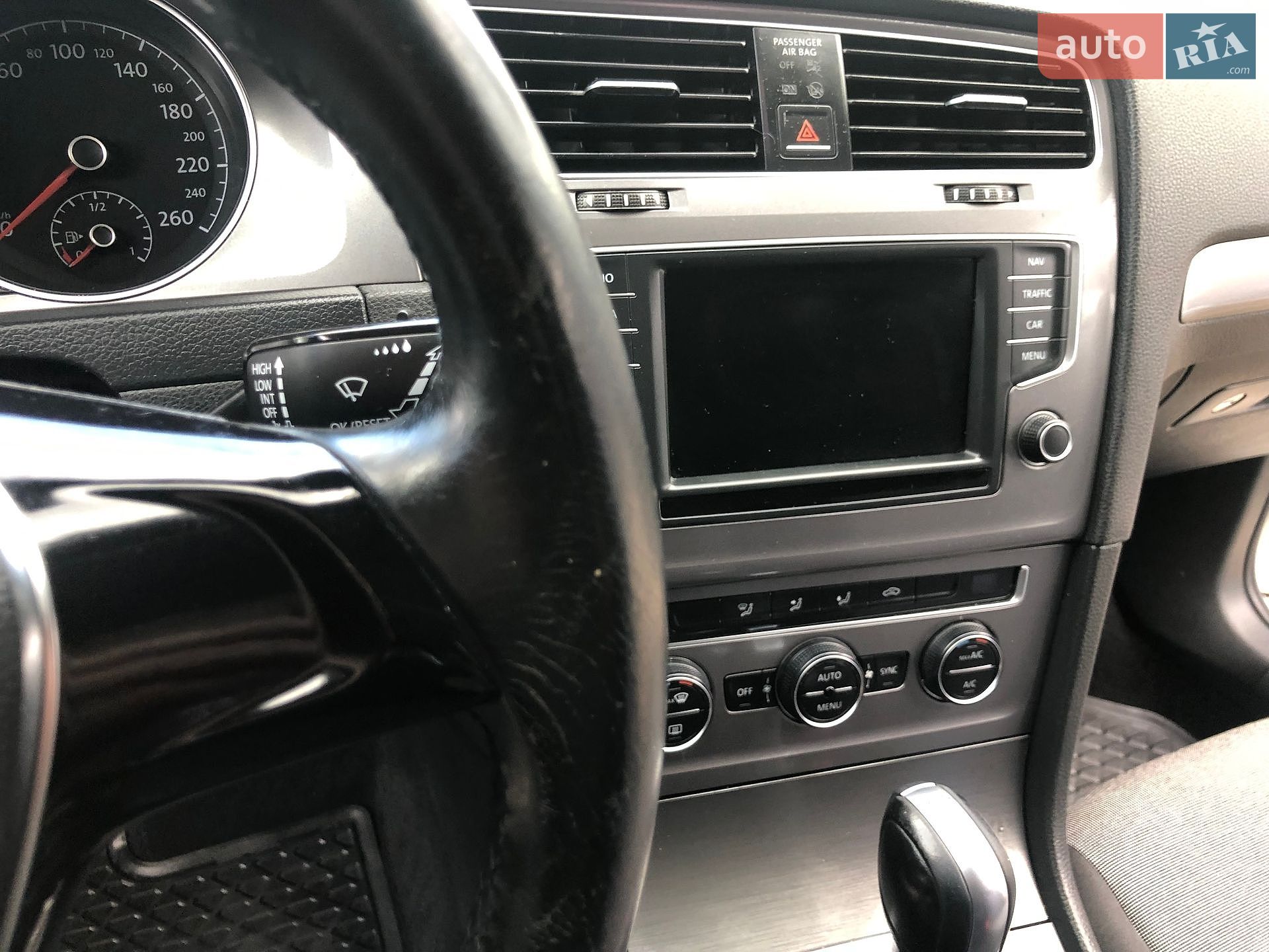 Volkswagen Golf 2016 VIN WVWZZZAUZGP557592 фото оголошення 33 з 43