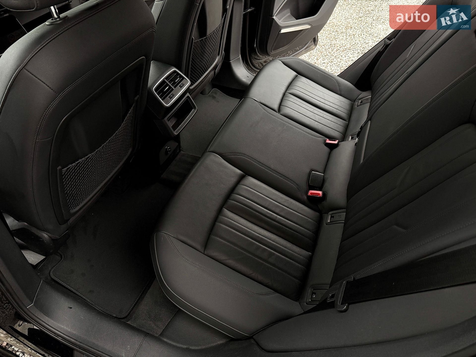 Audi e-tron 2020 VIN WAUZZZGE0LB037932 фото оголошення 11 з 30