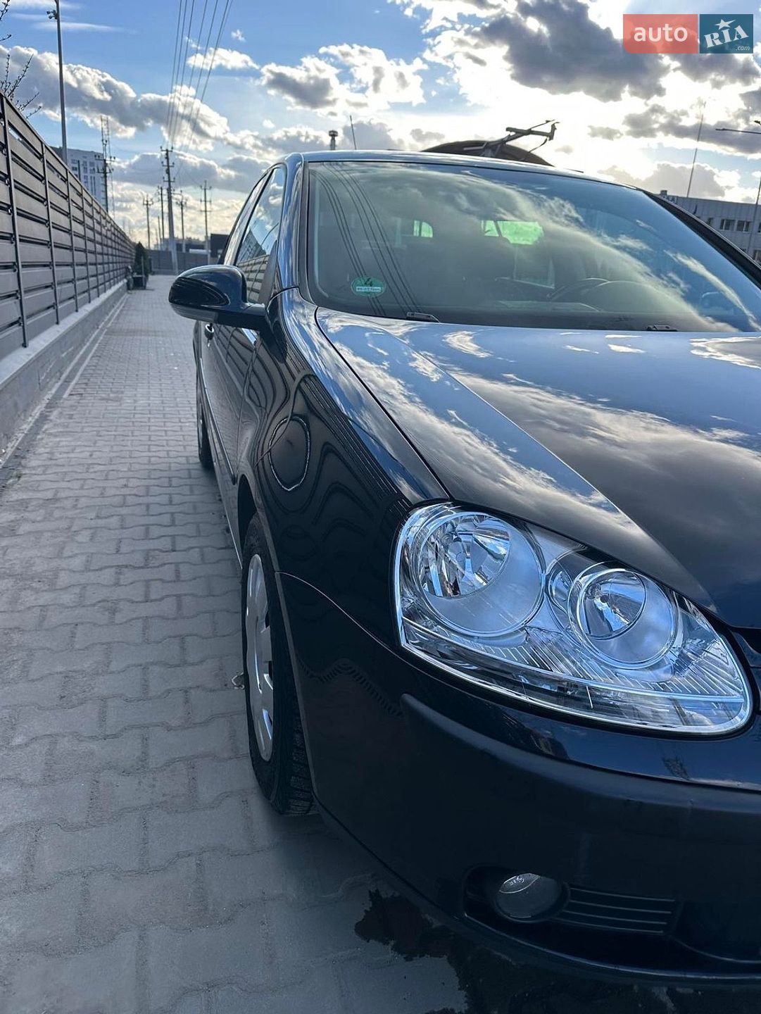Volkswagen Golf 2005 VIN WVWZZZ1KZ6B085818 фото оголошення 5 з 21