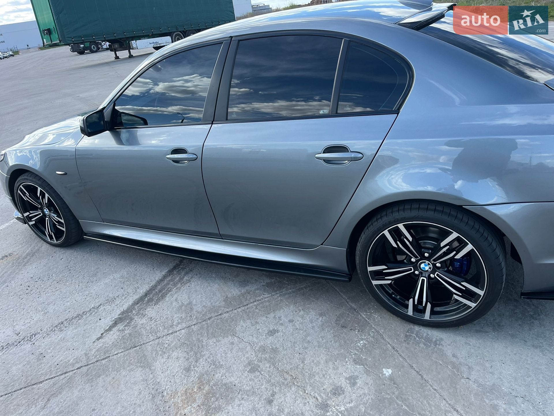 BMW 5 Series 2007 VIN WBANY71060CT71021 фото оголошення 11 з 31