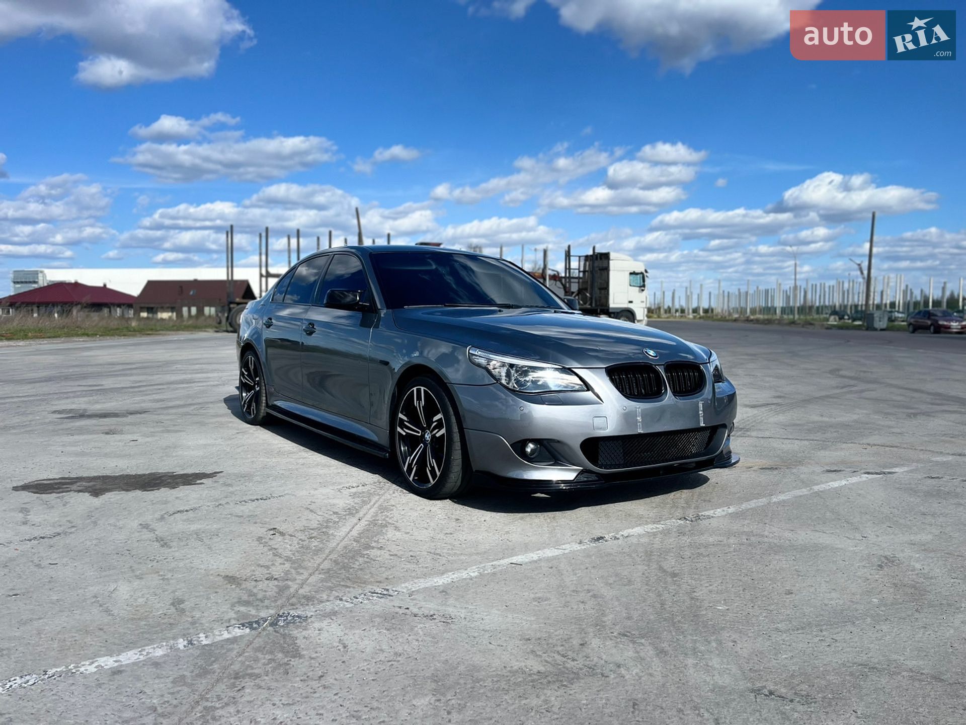 BMW 5 Series 2007 VIN WBANY71060CT71021 фото оголошення 15 з 31