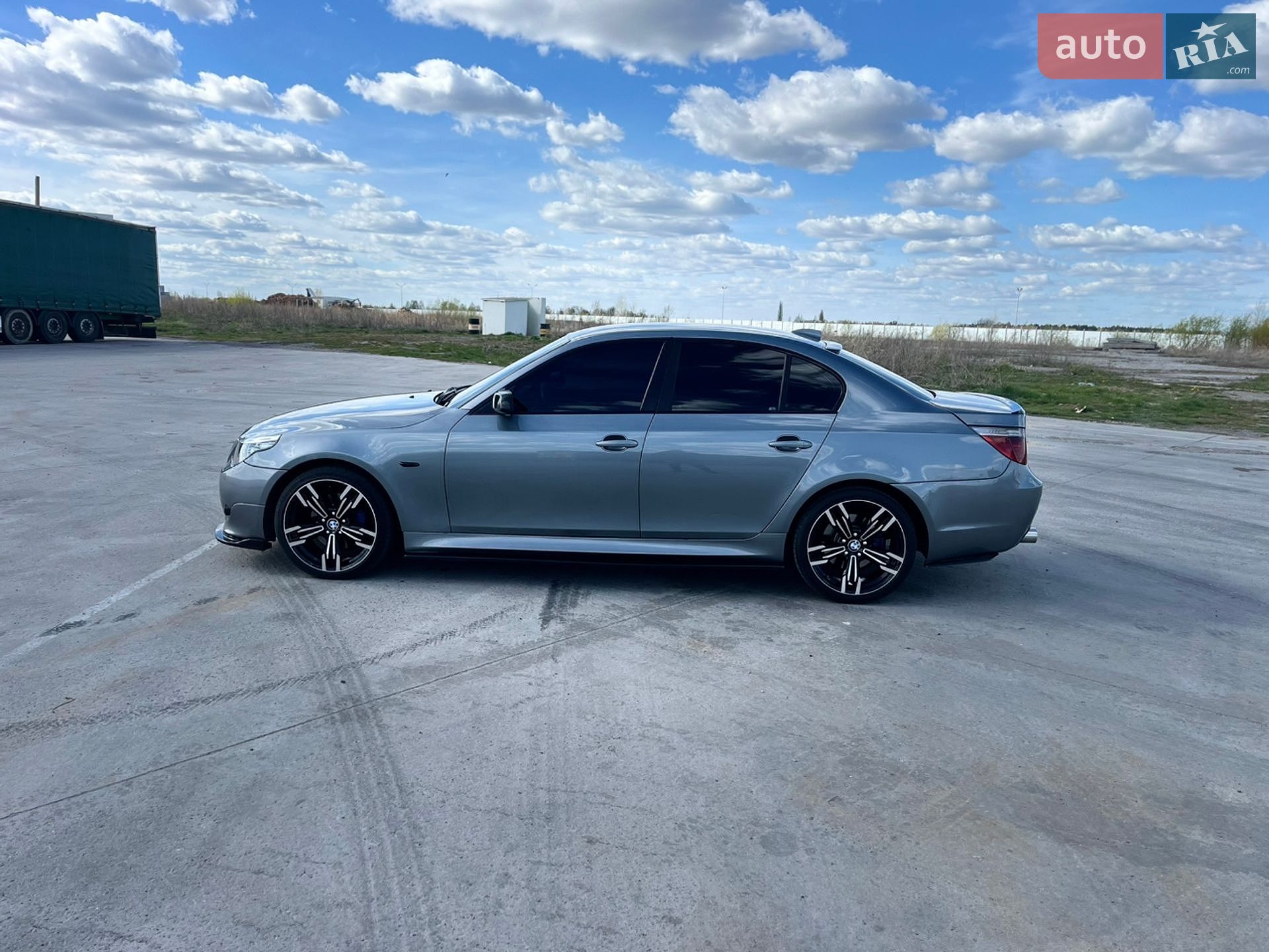 BMW 5 Series 2007 VIN WBANY71060CT71021 фото оголошення 19 з 31