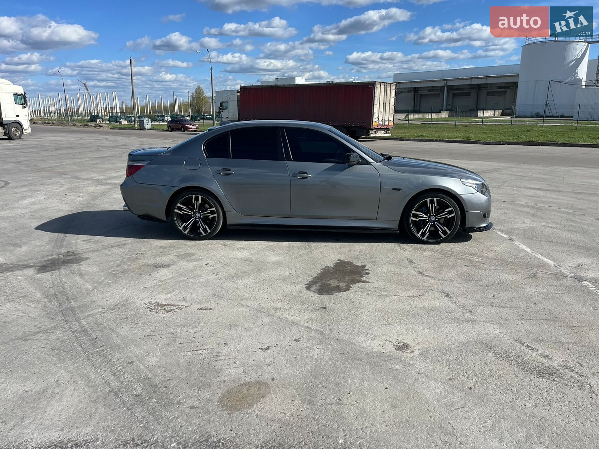 BMW 5 Series 2007 VIN WBANY71060CT71021 фото оголошення 25 з 31