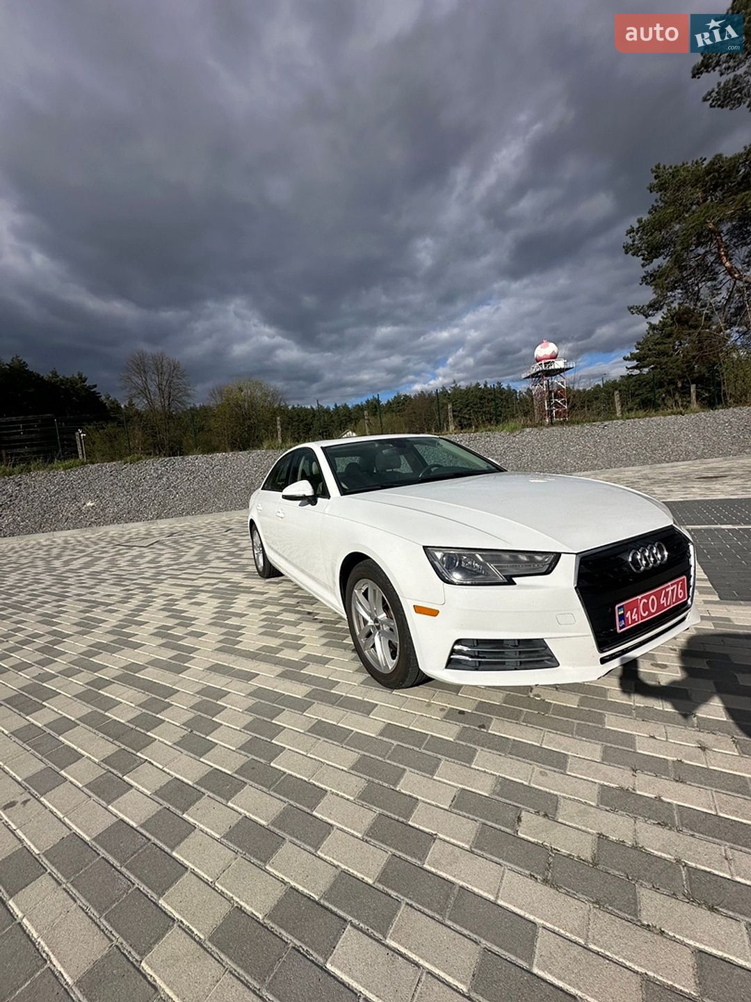 Audi A4 2017 VIN WAUGMAF46HN045765 фото оголошення 6 з 33