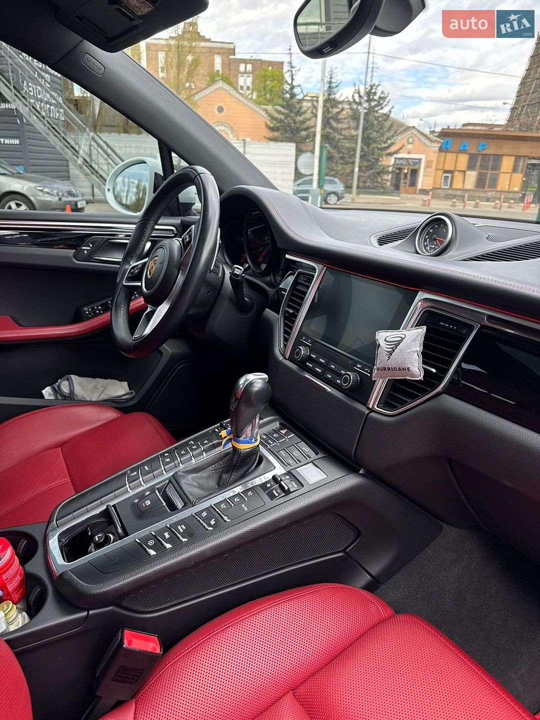 Porsche Macan 2018 VIN WP1AA2A5XJLB22788 фото оголошення 10 з 16