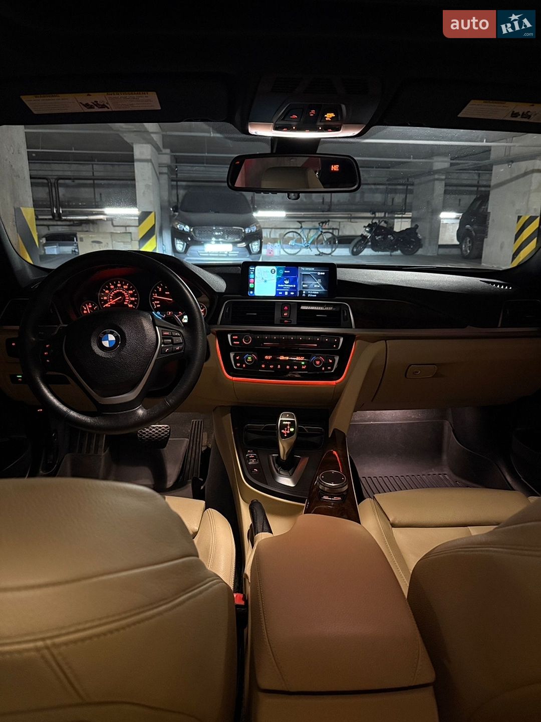 BMW 3 Series 2018 VIN WBA8D9C54JA615727 фото оголошення 3 з 28