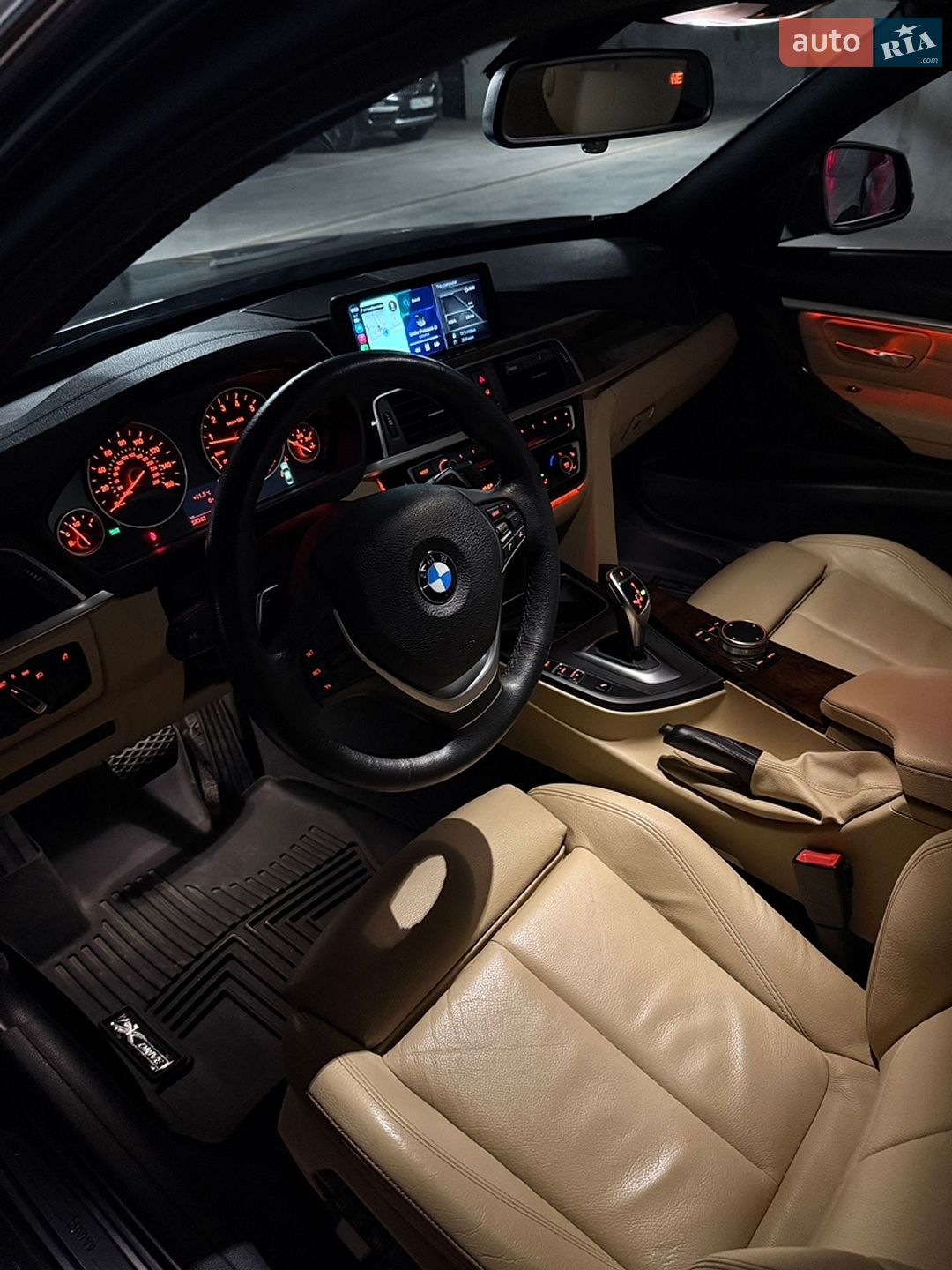 BMW 3 Series 2018 VIN WBA8D9C54JA615727 фото оголошення 8 з 28