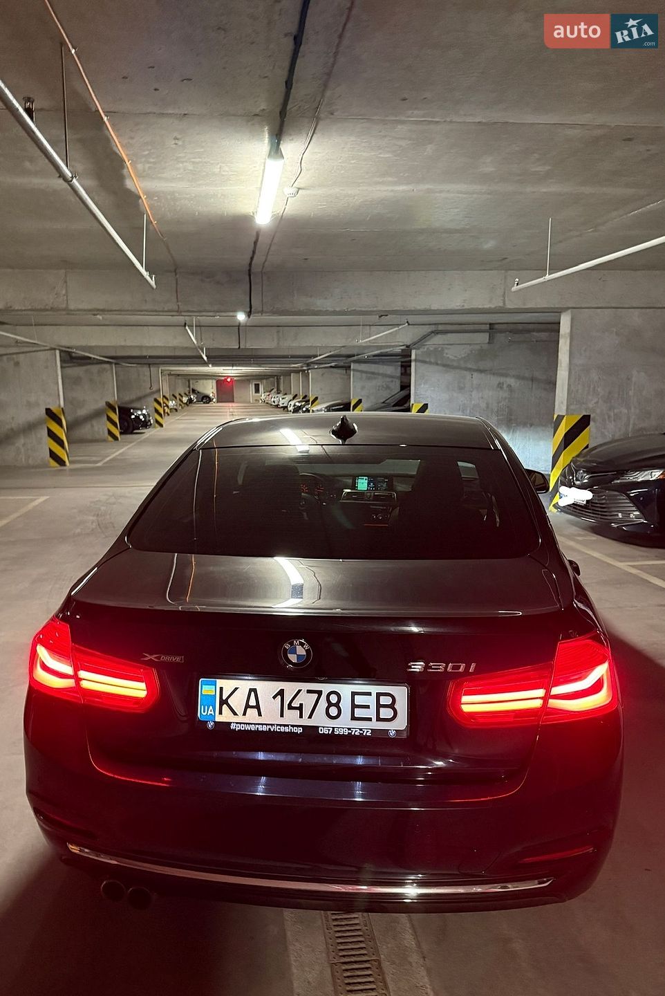 BMW 3 Series 2018 VIN WBA8D9C54JA615727 фото оголошення 13 з 28