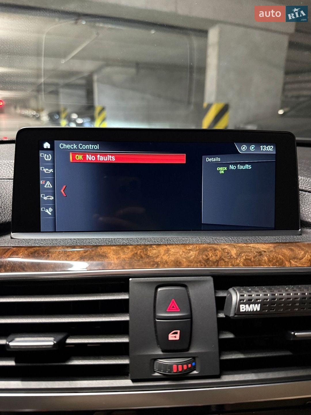 BMW 3 Series 2018 VIN WBA8D9C54JA615727 фото оголошення 17 з 28