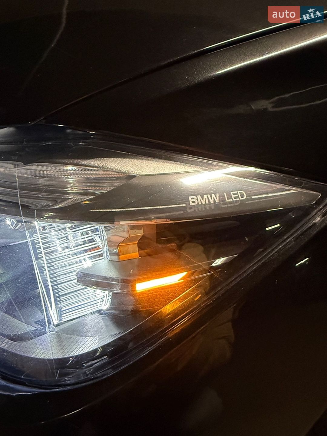 BMW 3 Series 2018 VIN WBA8D9C54JA615727 фото оголошення 20 з 28