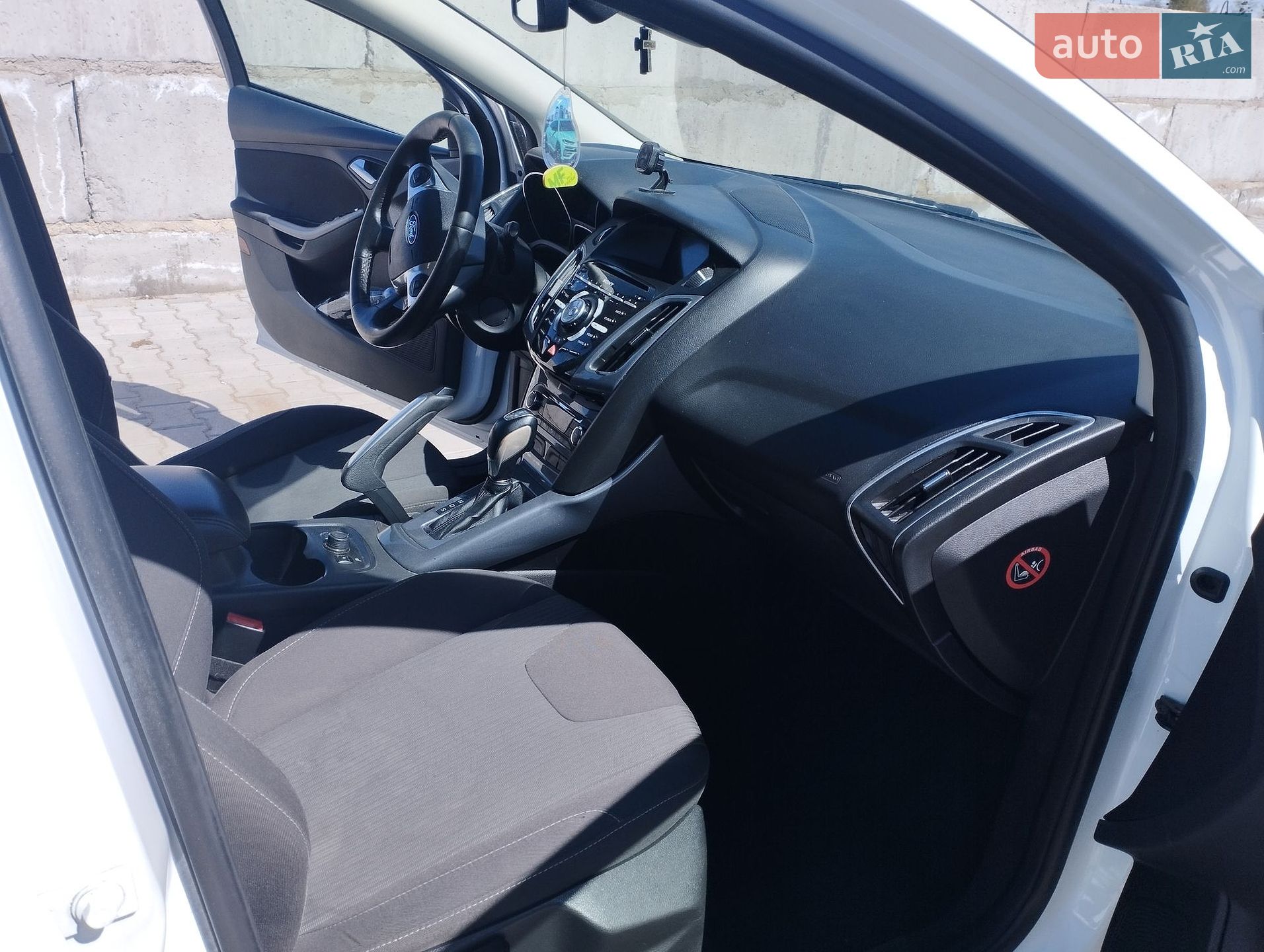 Ford Focus 2011 VIN WF0MXXGCBMBP32706 фото оголошення 11 з 32