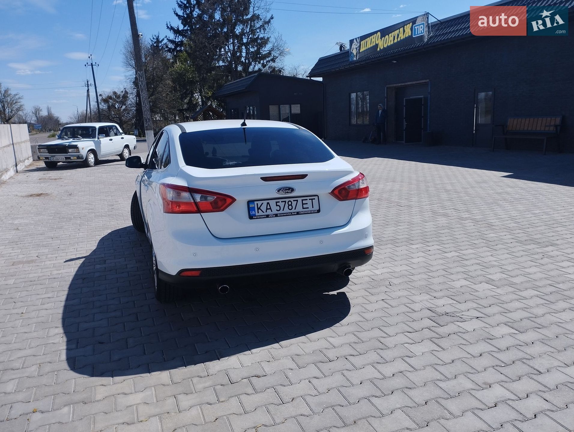 Ford Focus 2011 VIN WF0MXXGCBMBP32706 фото оголошення 22 з 32