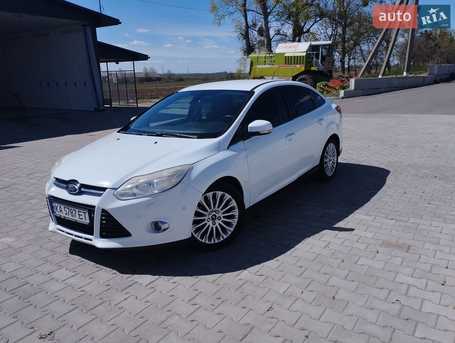 Ford Focus 2011 VIN WF0MXXGCBMBP32706 фото оголошення 4 з 32