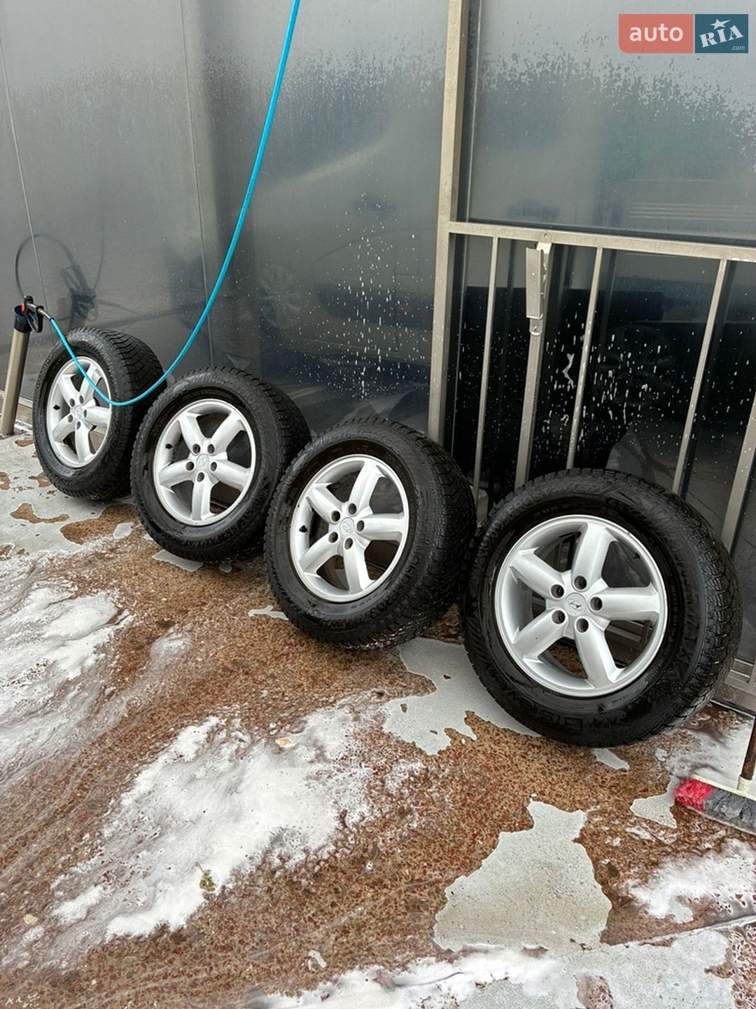 Hyundai Santa FE 2010 VIN KMHSH81XDBU693929 фото оголошення 13 з 31