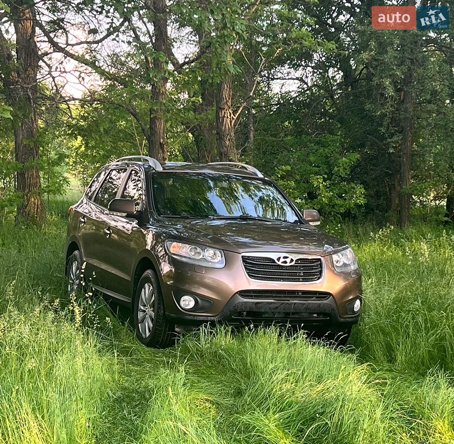 Hyundai Santa FE 2010 VIN KMHSH81XDBU693929 фото оголошення 2 з 31