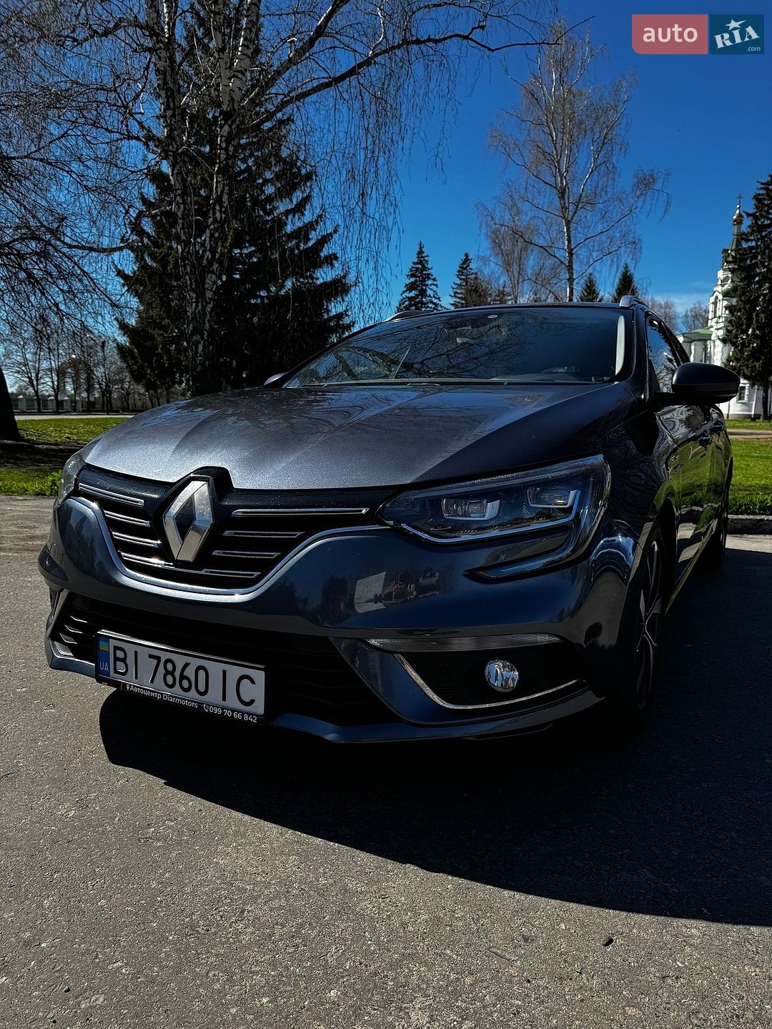 Renault Megane 2018 VIN VF1RFB00361088822 фото оголошення 4 з 14