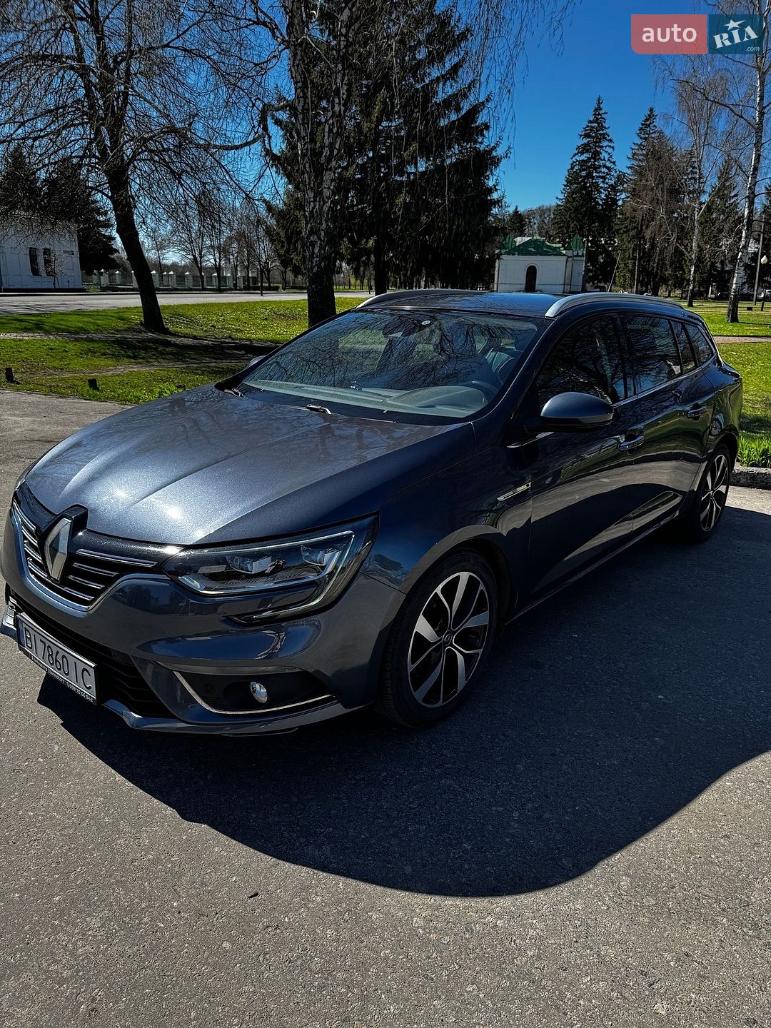 Renault Megane 2018 VIN VF1RFB00361088822 фото оголошення 8 з 14