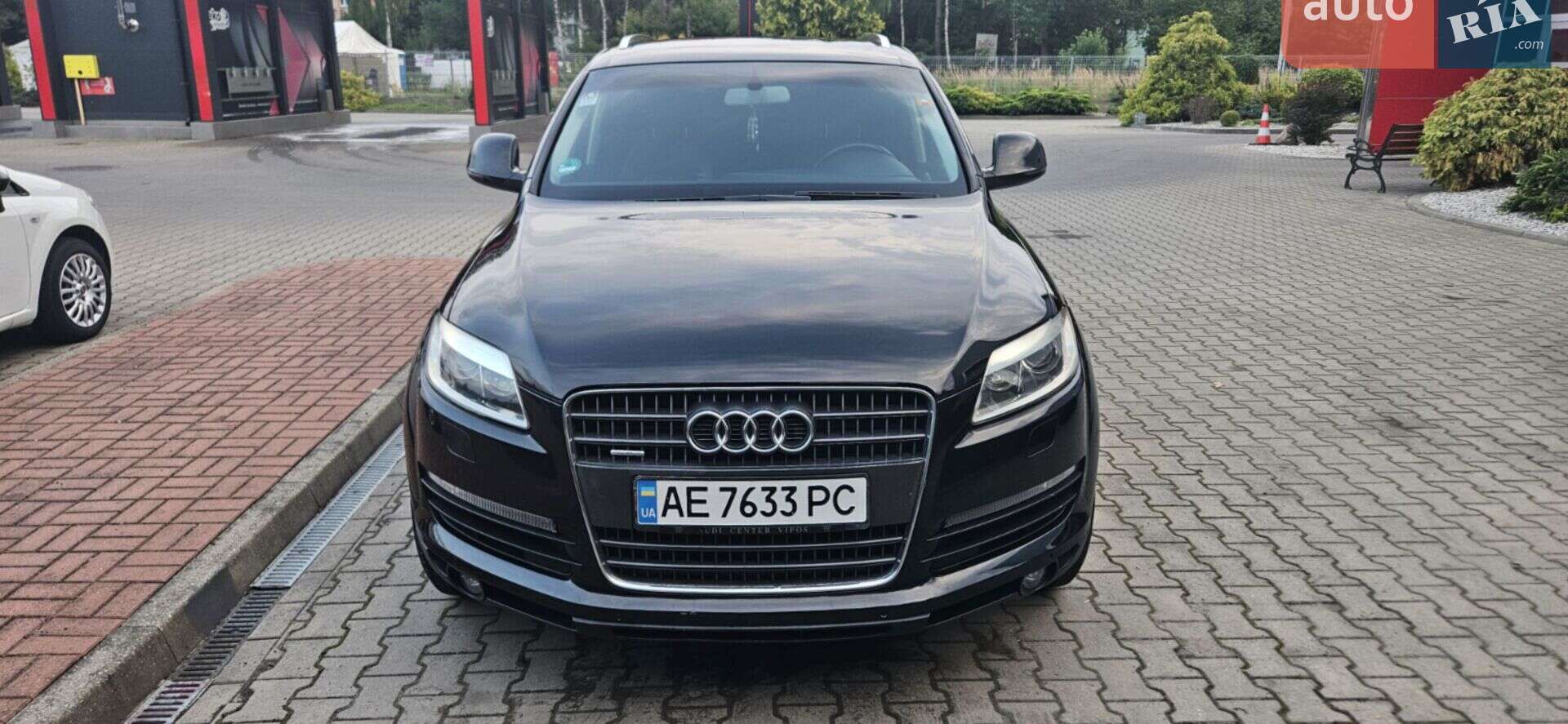 Audi Q7 2006 VIN WAUZZZ4LX7D055139 фото оголошення 4 з 23