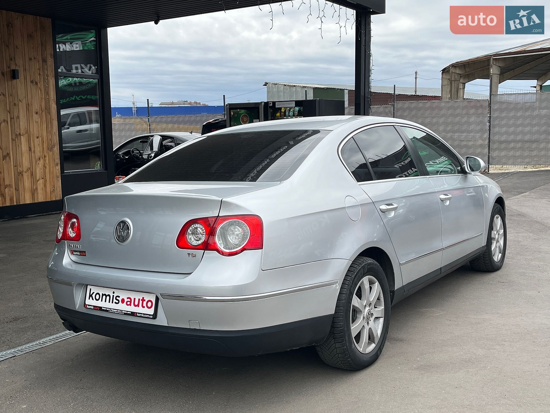Volkswagen Passat 2008 VIN WVWZZZ3CZ8Z001525 фото оголошення 16 з 38
