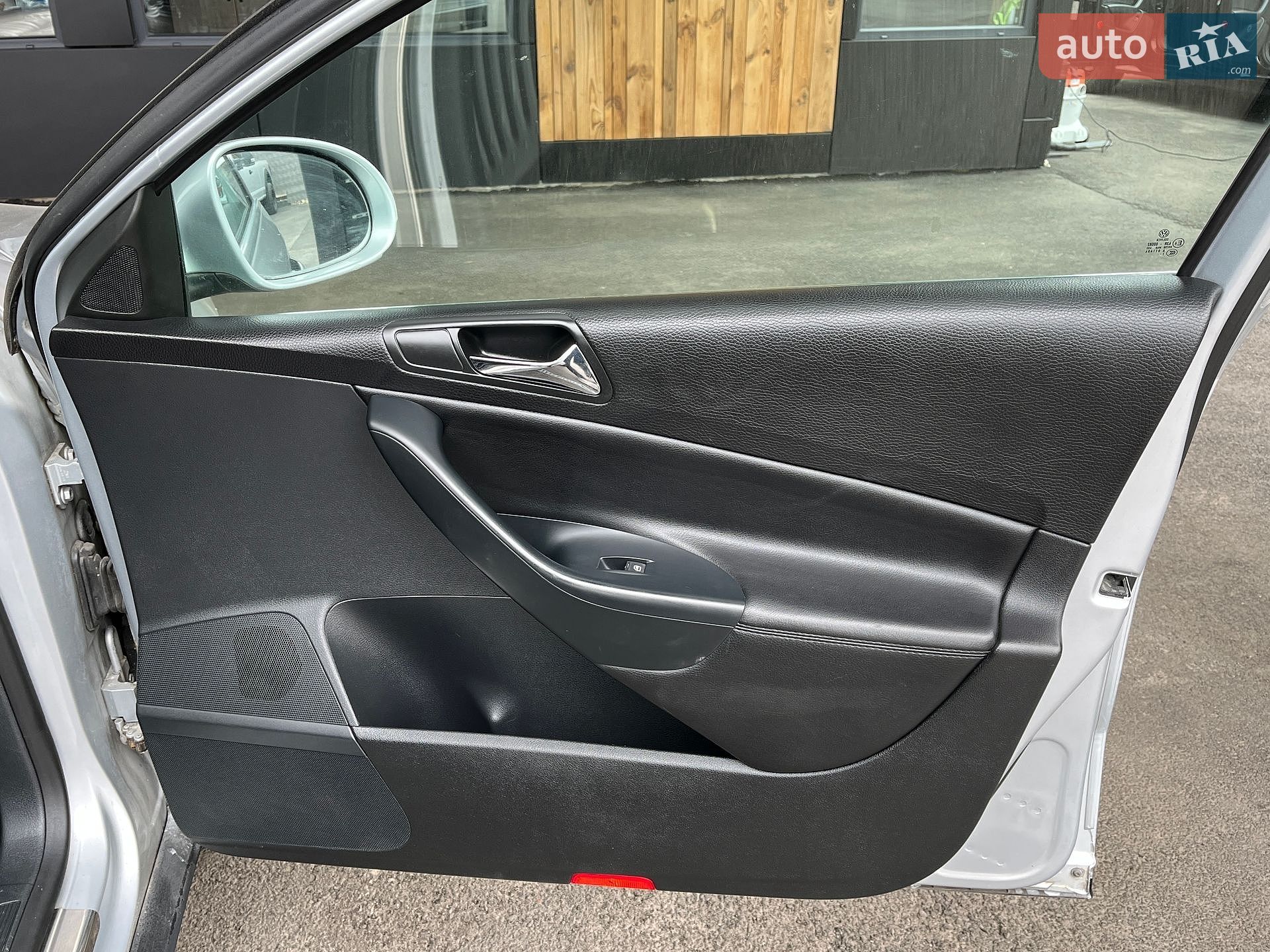 Volkswagen Passat 2008 VIN WVWZZZ3CZ8Z001525 фото оголошення 35 з 38