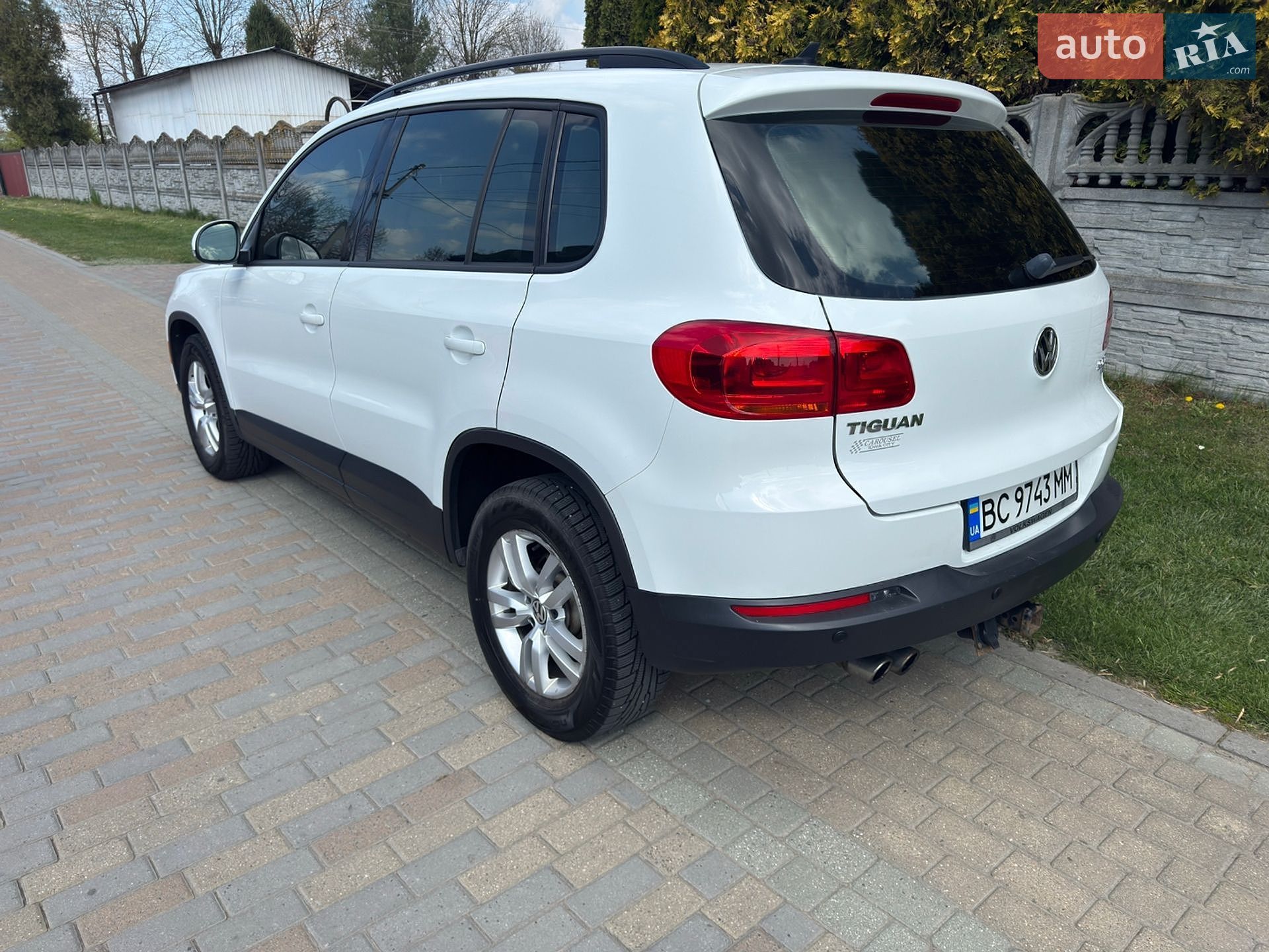 Volkswagen Tiguan 2014 VIN WVGBV7AX3FW503232 фото оголошення 2 з 32