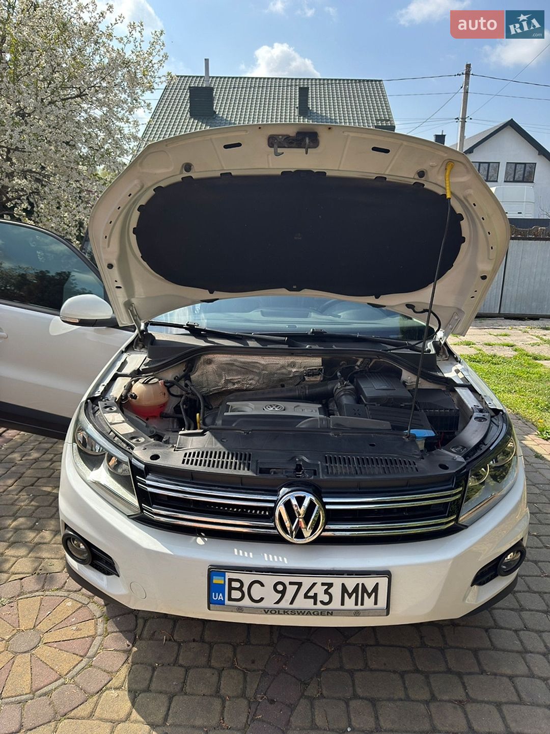 Volkswagen Tiguan 2014 VIN WVGBV7AX3FW503232 фото оголошення 13 з 32