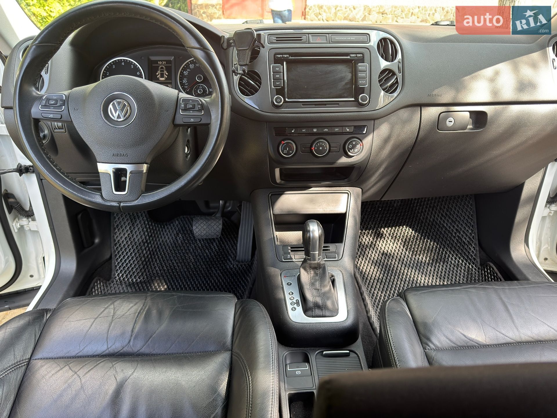 Volkswagen Tiguan 2014 VIN WVGBV7AX3FW503232 фото оголошення 19 з 32