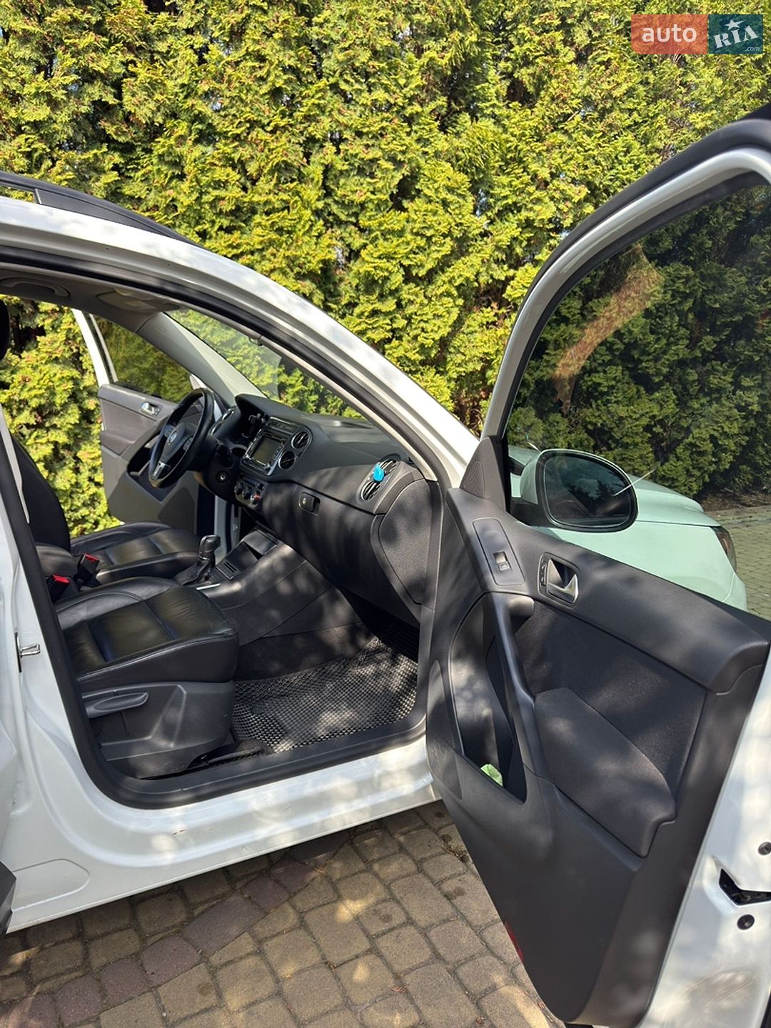 Volkswagen Tiguan 2014 VIN WVGBV7AX3FW503232 фото оголошення 22 з 32
