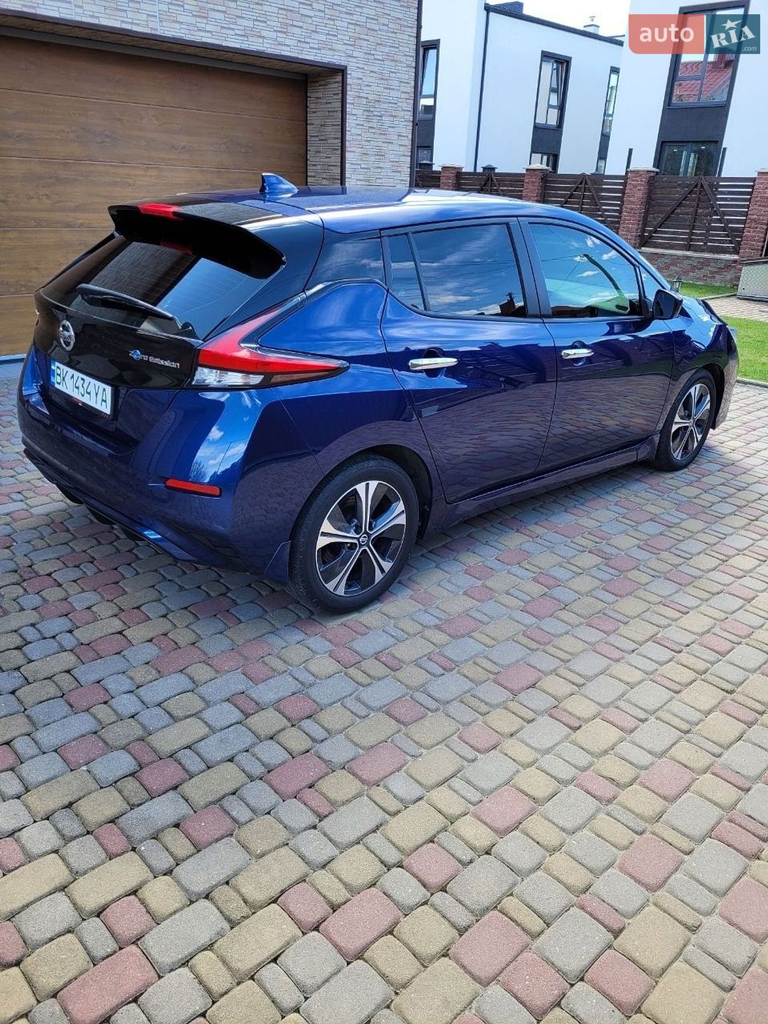 Nissan Leaf 2021 VIN 1N4AZ1CV1MC553077 фото оголошення 3 з 28