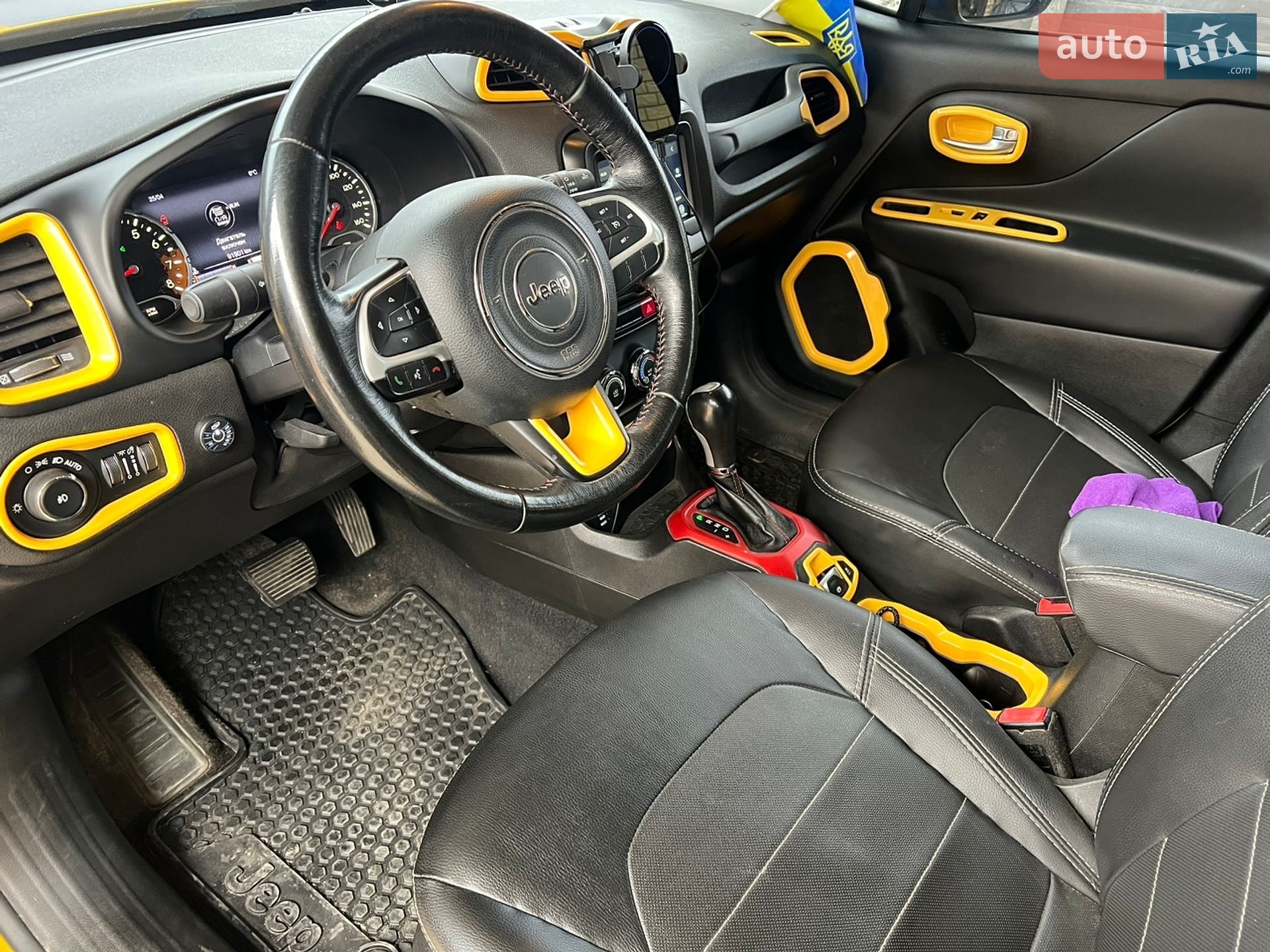 Jeep Renegade 2016 VIN ZACCJBCTXGPE18579 фото оголошення 34 з 37