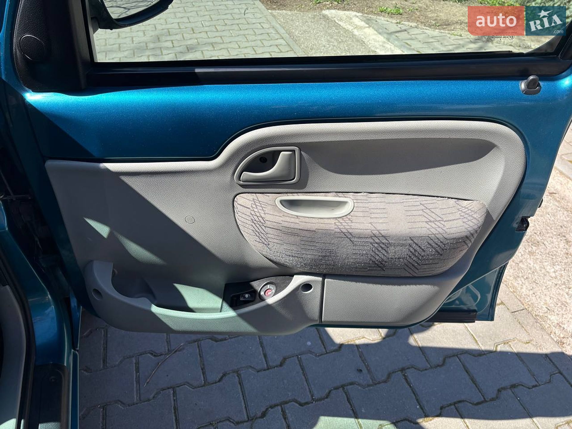 Renault Kangoo 2006 VIN VF1KCTGEF36598187 фото оголошення 4 з 15