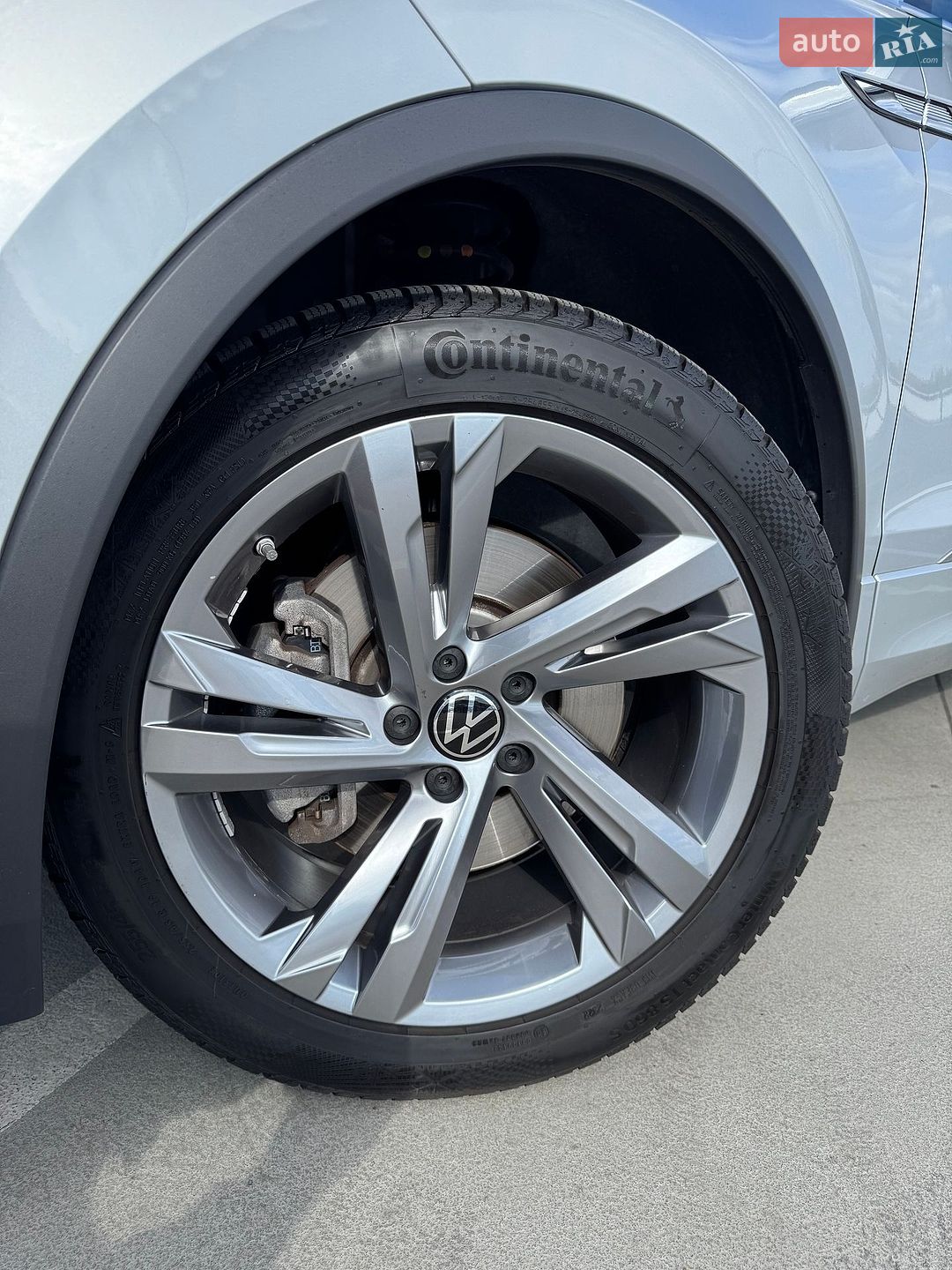 Volkswagen Tiguan 2022 VIN WVGZZZ5N8PW006086 фото оголошення 47 з 51