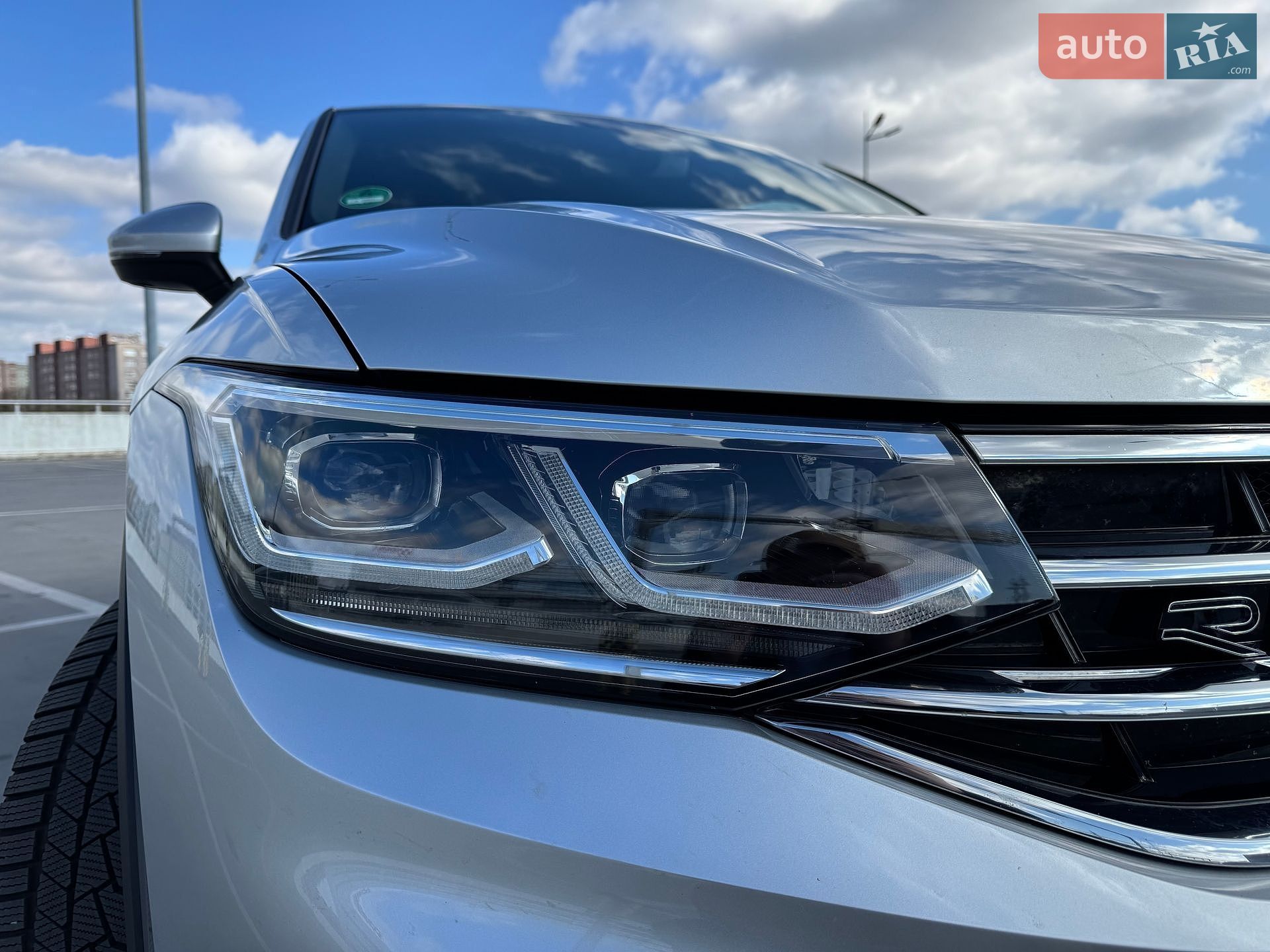 Volkswagen Tiguan 2022 VIN WVGZZZ5N8PW006086 фото оголошення 10 з 51